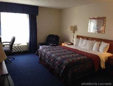 Hotel Super 8 By Wyndham 2*